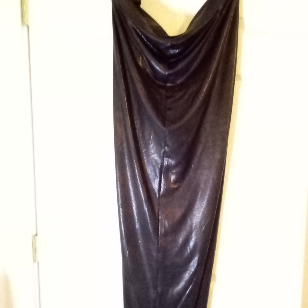 Fashion Bug liquid leather look stretch pants in size 3x. Brown